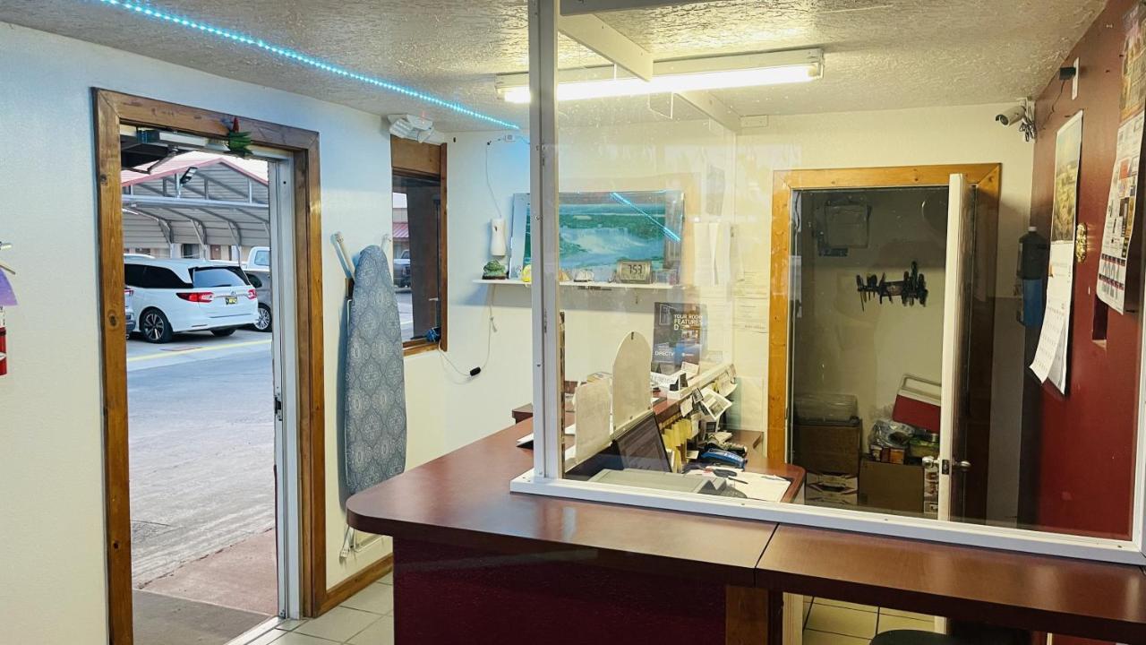 Sands Motel Portales Dış mekan fotoğraf